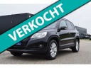 volkswagen-tiguan-20-tsi-comfort&design-4motion-clima-cruise-stoelvw-pdc-trekhaak-vw-dealer-oh