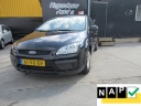 ford-focus-wagon-1616v-champion
