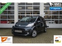 peugeot-107-1012v-3deurs-facelift-active-automaat-airconditioning-centrale-deurvergr-elekramen-stuurbekr-toerenteller-f1schakelflippe