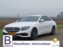 mercedes-eklasse-200-premium-sfeerverlichting-camera-prachtige-auto