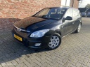 hyundai-i30-16i-dynamic-business