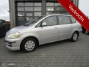 toyota-avensis-verso-20i-linea-luna-7p-184dkm-verkocht