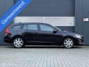 volvo-v60-16-d2-momentum-zuinig-1-op-20-sensus-navi-pdc-mooie-frisse-auto-en-goed-onderhouden
