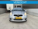 toyota-yaris-13-16v-vvti-linea-luna