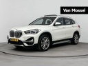 bmw-x1-sdrive20i-business-edition-plus-178pk-automaat-schuif-kanteldak-leder-interieur-headup-display-stoel-en-stuurverwarming-apple-carplay-