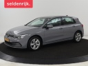 volkswagen-golf-10-etsi-life-camera-carplay-navigatie-sfeerverlichting-parkeerhulp-adaptive-cruise-digital-cockpit-climate-control-bluetooth-full-led