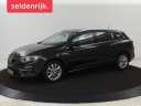 renault-megane-15-dci-limited-camera-navigatie-half-leder-climate-control-dodehoek-detectie-keyless-cruise-control-parkeerhulp