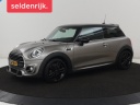mini-cooper-15-john-cooper-works-harman-kardon-carplay-sportstoelen-full-led-navigatie-climate-control-park-assist-cruise-control-getint-glas