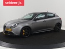 alfa-romeo-giulietta-14-turbo-sport-gele-accenten-carplay-park-assist-climate-control-cruise-control-carbon-interieur-full-led