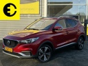 mg-zs-ev-luxury-45-kwh-pano-carplay-stoelverwarming