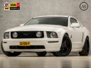 ford-usa-mustang-46-v8-gt-305pk-automaat-youngtimer-navigatie-camera-leder-sportstoelen-cruise-nieuwe-apk-nieuwstaat