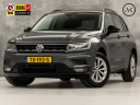 volkswagen-tiguan-14-tsi-sportline-apple-carplay-groot-navi-climate-stoelverwarming-sportstoelen-getint-glas-parkeersensoren-nieuwstaat
