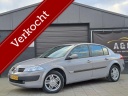 renault-megane-2016v-clima-cruise-contr-pdc-trekhaak-135pk