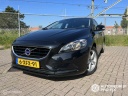 volvo-v40-20-d4-momentum-business
