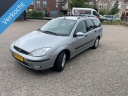 ford-focus-wagon-1616v-futura-climate-leder-nw-apk
