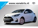 toyota-yaris-10-vvti-active-apple-carplay-android-auto-lane-assist-cruise-control
