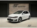 volkswagen-golf-20-tsi-gti-performance-pano-leder-harman-kardon