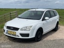 ford-focus-wagon-16-2007-wit