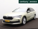 skoda-superb-combi-15-tsi-mhev-first-edition-camera-acc-navi-side-assist-elek-kofferbakklep-stoelverwarming