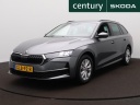 skoda-octavia-combi-15-tsi-first-edition-apple-carplay-android-auto-trekhaak-pdc-clima