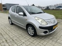 nissan-pixo-10-look
