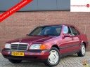 mercedes-cklasse-180-schuifdak-unieke-staat