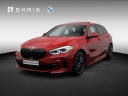bmw-1serie-5deurs-120i-innovation-pack-comfort-pack-travel-pack-stuurwielrand-verwarmd-panoramadak-elektrisch-verstelbare-sportstoelen-headup-dis