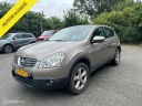 nissan-qashqai-20-dci-tekna-premium-4wd-4x4-uitvoering-motorschade-engine-broken