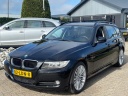 bmw-3serie-touring-318i-zwart-2010-facelift-nl-auto-sportvelgen-navi