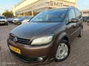 volkswagen-touran-14-tsi-highline-7p-xenon-nav-pdc-led