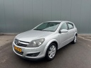 opel-astra-18-cosmo-leder-onderhoudsboekje