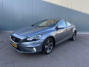 volvo-v40-20-d2-rdesign-bns-trekhaak-onderhoudsboekje