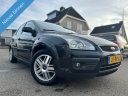 ford-focus-1616v-ghia