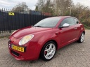 alfa-romeo-mito-16-jtdm-distinctive-carplay-clima-cruise-bose