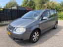 volkswagen-touran-2016v-fsi-comfortline-clima-cruise-trekhaak-lmv