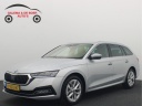 skoda-octavia-combi-10-etsi-business-edition-plus-automaat-leder-stoelverw-camera-keyless-carplay-sfeer-full-led-nlauto