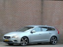 volvo-v60-16-t3-rdesign-cruise-control-afneembare-trekhaak-sportstuu