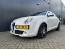 alfa-romeo-mito-14-t-distinctive-zwarte-hemelbekleding-navigatie