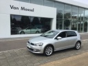 volkswagen-golf-12-tsi-connected-series
