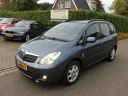 toyota-corolla-verso-20-d4d-linea-luna-bj2003-airco