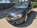 volkswagen-golf-14-tsi-style-6-bak