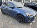 mazda-2-15-skyactivg-sport-selected-apple-carplay