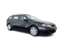 renault-laguna-grand-tour-2016v-privilege-aut-pano-leatherfabric-navifullmap-cabassesound-ecc-cruise-17alu-towbar