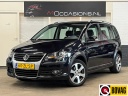 volkswagen-touran-16-cross-dealer-onderhouden