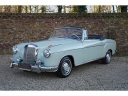 mercedes-200-serie-220-s-convertible-top-quality-restored-example-color-weissgrun-db112-and-newly-upholstered-with-dark-green-leather-gorgeous-color-comb