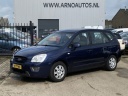 kia-carens-20-cvvt-xtra-airco-achteruitrijcamera-4x-elekramen-isofix-radiocd-centvergrendeling-lmvelgen-trekhaak-youngtimer