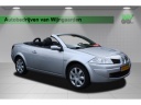 renault-megane-coupe-cabriolet-2016v-tech-line
