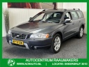 volvo-xc70-24-d5-youngtimer-cruise-control-climate-control-xenon-schuif-kanteldak-navigatie-stoelverwarming-afneembare-trekhaak